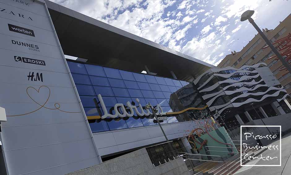 Торговий центр Larios центр, готель Tryp Малага Аламеда, Консультування Крістобаля Ренгеля, Джерела та радники юристів, AFHA Малага Консультативні