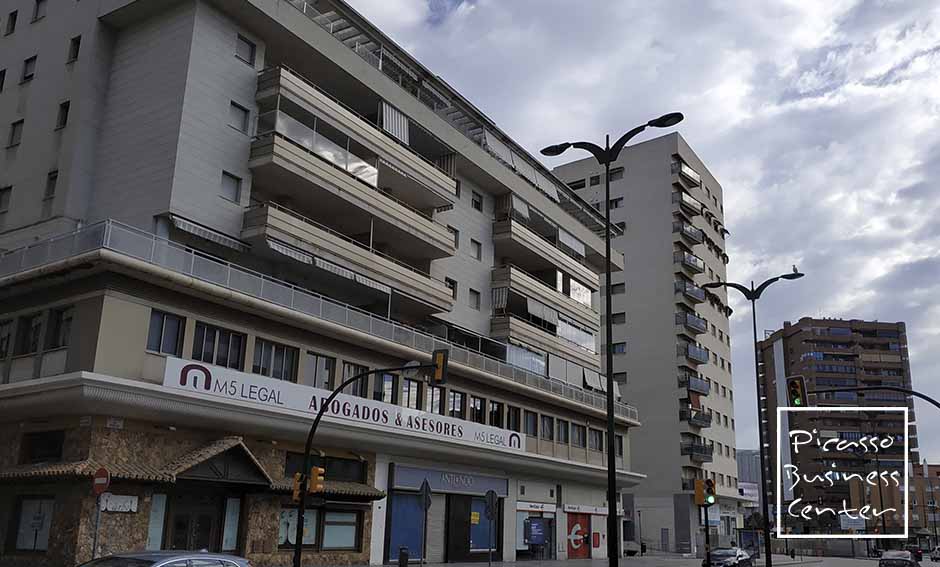 Ibercaja банк, Юридичні адвокати M5, Березнева лавка